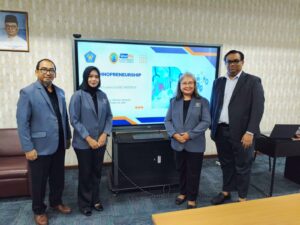 Fakultas Ekonomi dan Bisnis Unisri Perluas Kegiatan Internasionalisasi ke UniKL