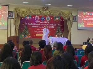 Paguyuban Keluarga Kristen Katolik UNISRI Rayakan Natal Bersama