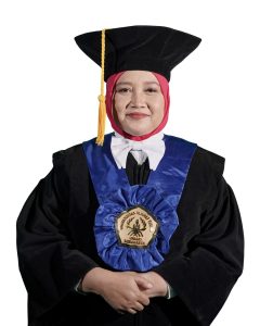 Dikukuhkan Sebagai Guru Besar Unisri Solo, Prof Dr Nanik Suhartatik Soroti Program MBG