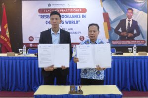 Fakultas Hukum Unisri Gelar Teaching Practition Bertema “Teseach Excellence in Changing Word” : Hadirkan Penguji Skripsi & Proposal dari Madagaskar sekaligus teken MoU Internasional