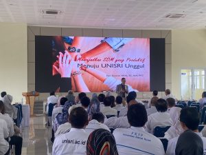 UNISRI GELAR SEMINAR MOTIVASI untuk MEWUJUDKAN SDM YANG PRODUKTIF MENUJU UNISRI YANG UNGGUL